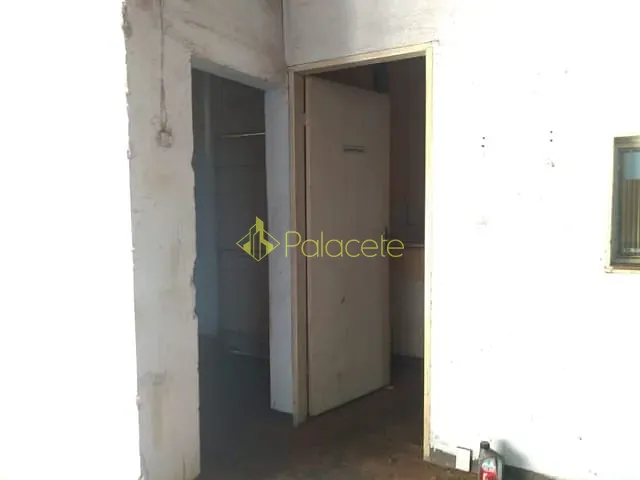 Galpão / Barracão com 322m², à venda, no bairro Crispim em Pindamonhangaba