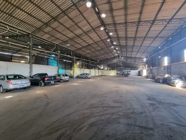 Galpão / Barracão com 1926m² 1 quarto e 1 banheiro, para alugar, no bairro Loteamento Industrial Nova Roseira em Roseira