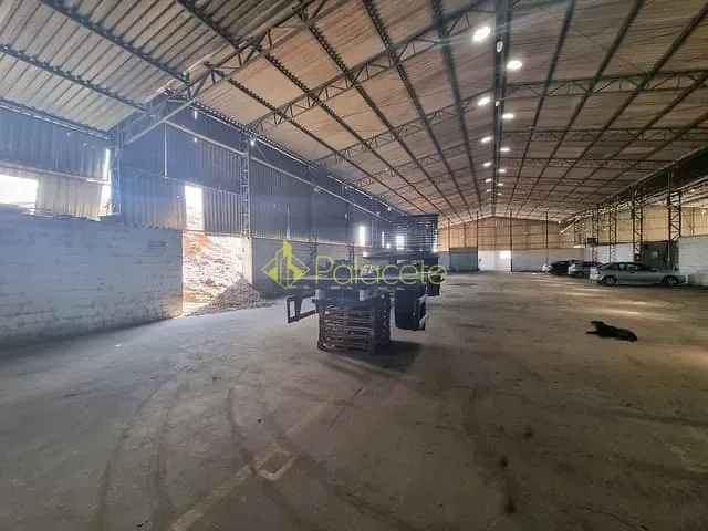 Galpão / Barracão com 1926m² 1 quarto e 1 banheiro, para alugar, no bairro Loteamento Industrial Nova Roseira em Roseira