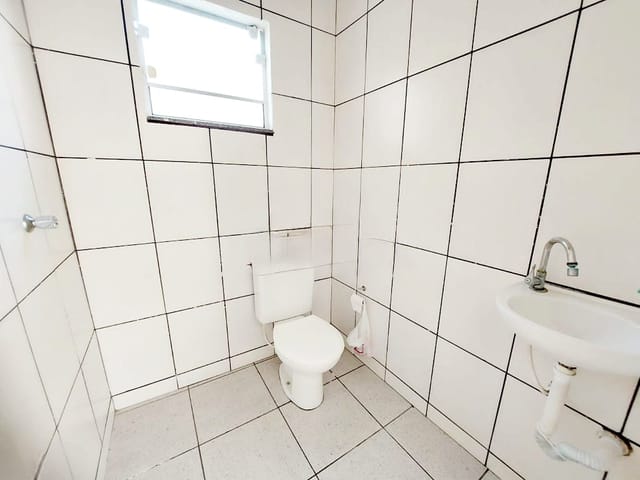 Prédio com 520m², para alugar, no bairro Centro em Pindamonhangaba