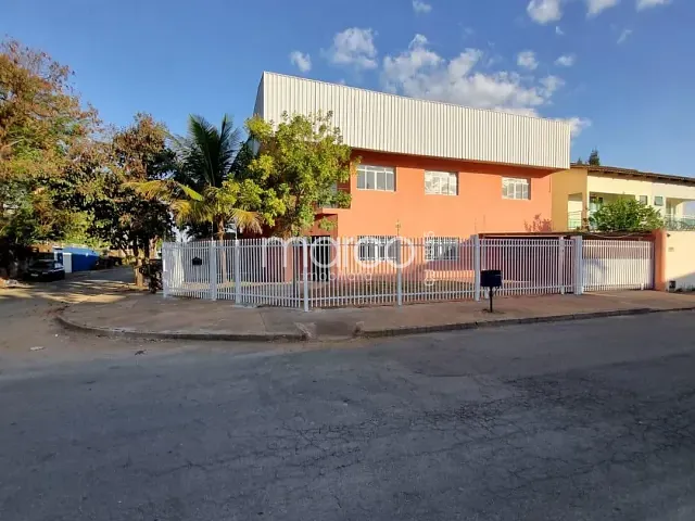 Galpão / Barracão para alugar, no bairro Jardim Santo Antônio em Goiânia