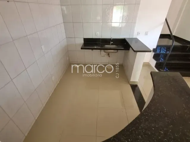 Galpão / Barracão para alugar, no bairro Jardim Santo Antônio em Goiânia