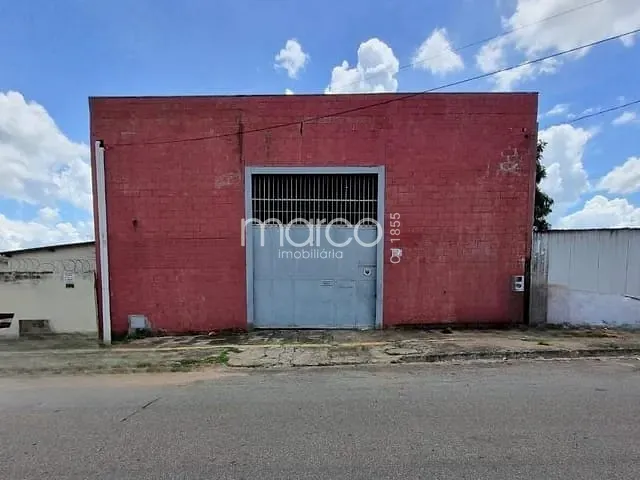 Galpão / Barracão para alugar, no bairro Jardim Guanabara em Goiânia