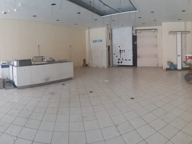 Galpão / Barracão com 450m², para alugar, no bairro Campo do Galvão em Guaratinguetá