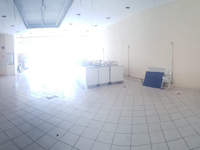 Galpão / Barracão com 450m², para alugar, no bairro Campo do Galvão em Guaratinguetá
