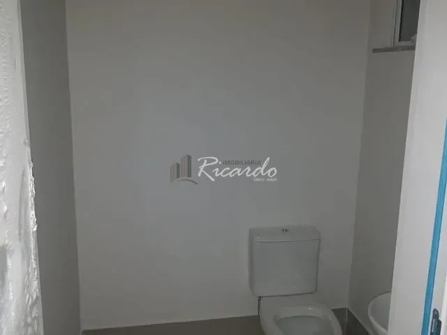 Sala para alugar, no bairro Centro em Arapongas