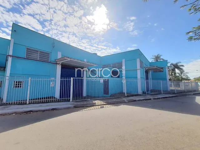Galpão / Barracão para alugar, no bairro Jardim Santo Antônio em Goiânia