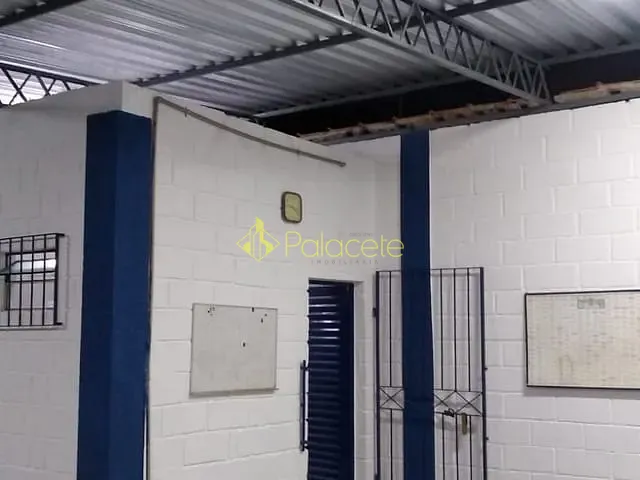 Galpão / Barracão com 90m² 1 quarto e 1 banheiro, à venda ou para alugar, no bairro Jardim Santo Afonso em Aparecida