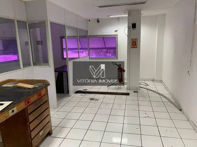 Conjunto comercial com 900m², para alugar, no bairro Goiabeiras em Vitória