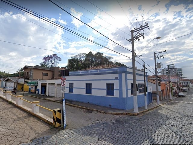 Comercial com 409m², à venda, no bairro Centro em Guaratinguetá