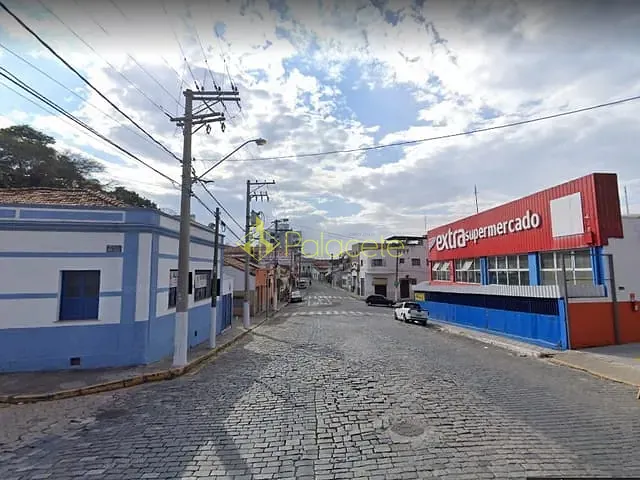 Comercial com 409m², à venda, no bairro Centro em Guaratinguetá