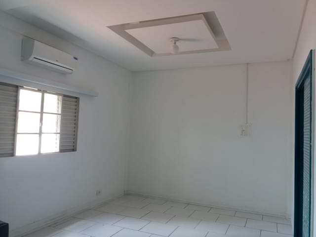 Prédio com 420m², à venda, no bairro Jardim São Dimas em São José dos Campos