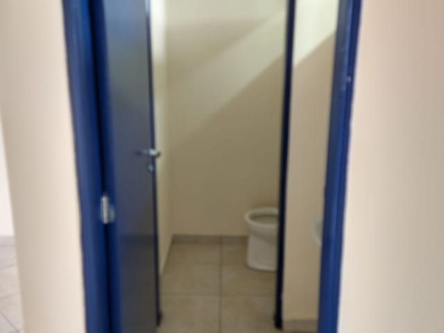 Sala com 26m², para alugar, no bairro Centro em Pindamonhangaba
