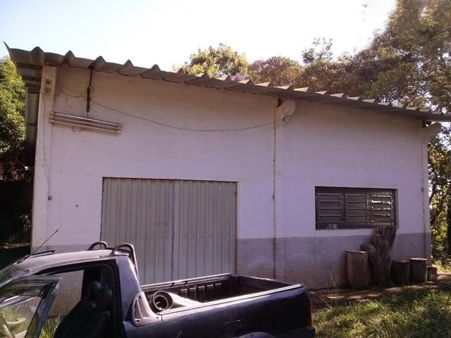 Galpão / Barracão com 700m² 1 quarto e 1 banheiro, à venda, no bairro Belvedere Club dos 500 em Guaratinguetá
