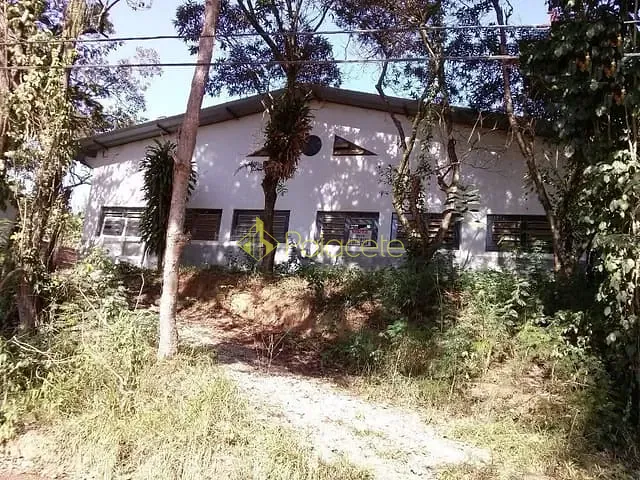 Galpão / Barracão com 700m² 1 quarto e 1 banheiro, à venda, no bairro Belvedere Club dos 500 em Guaratinguetá