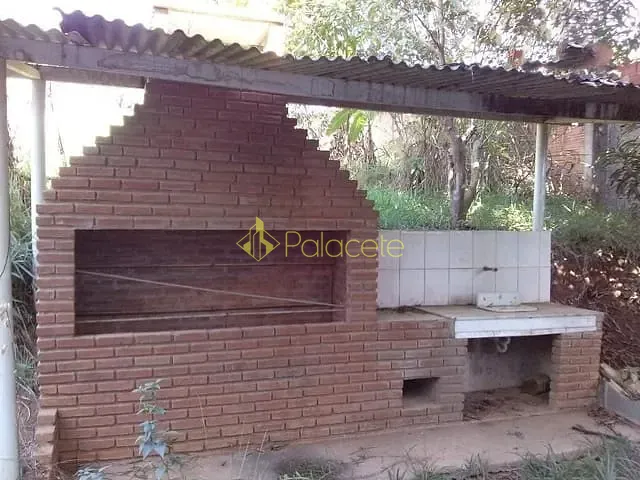 Galpão / Barracão com 700m² 1 quarto e 1 banheiro, à venda, no bairro Belvedere Club dos 500 em Guaratinguetá