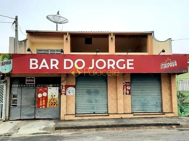 Comercial com 245m² 3 quartos e 3 banheiros, à venda, no bairro Vila Rica em Pindamonhangaba