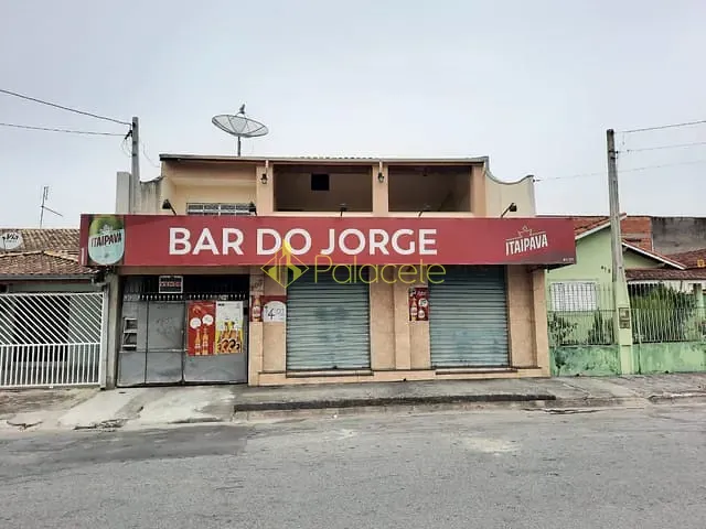 Comercial com 245m² 3 quartos e 3 banheiros, à venda, no bairro Vila Rica em Pindamonhangaba
