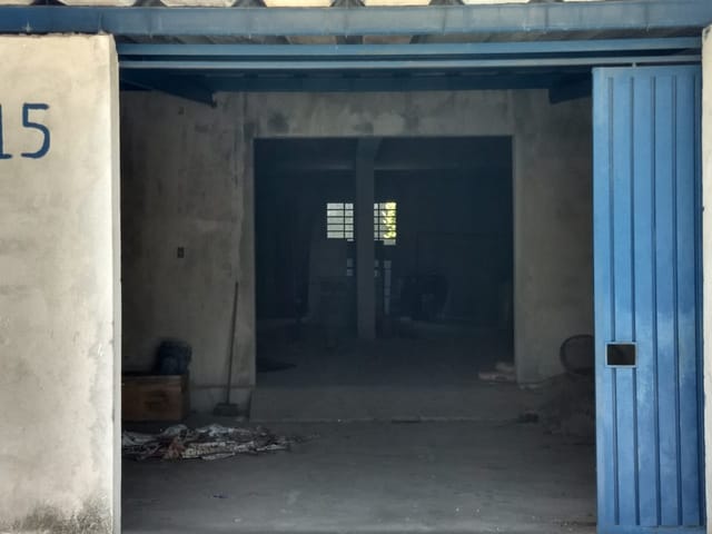 Galpão / Barracão à venda, no bairro Conjunto Residencial Araretama em Pindamonhangaba