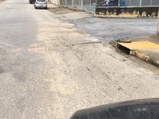 Galpão / Barracão com 8600m², à venda ou para alugar, no bairro Triângulo em Pindamonhangaba