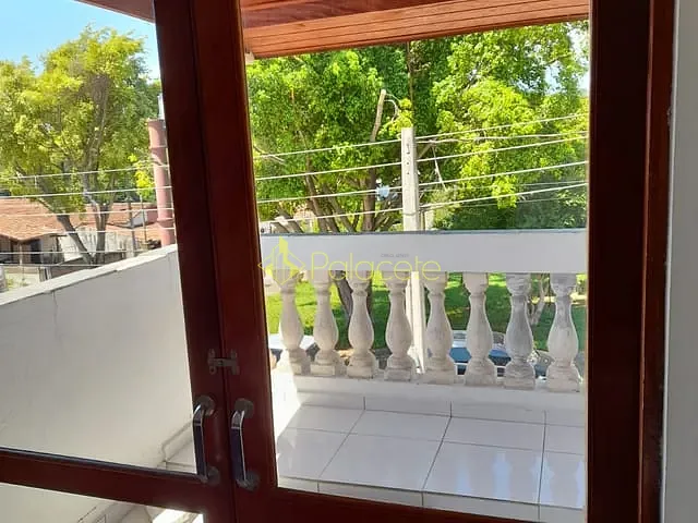 Comercial com 233m² 4 quartos e 4 banheiros, à venda, no bairro Jardim Santa Luzia em Pindamonhangaba