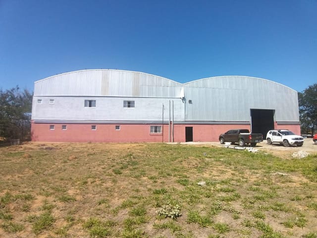 Galpão / Barracão com 7500m², à venda, no bairro Moreira César em Pindamonhangaba