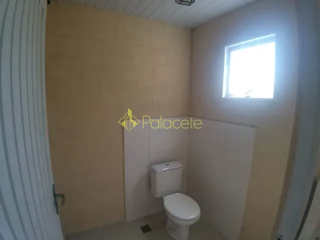 Galpão / Barracão com 7500m², à venda, no bairro Moreira César em Pindamonhangaba
