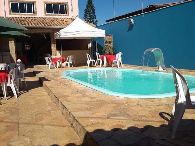 Loja à venda, no bairro Vila Iapi em Taubaté