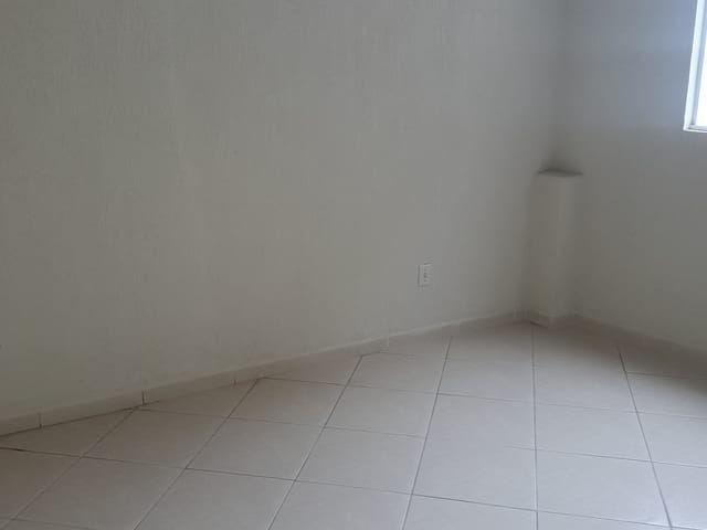 Sala à venda, no bairro Centro em Pindamonhangaba