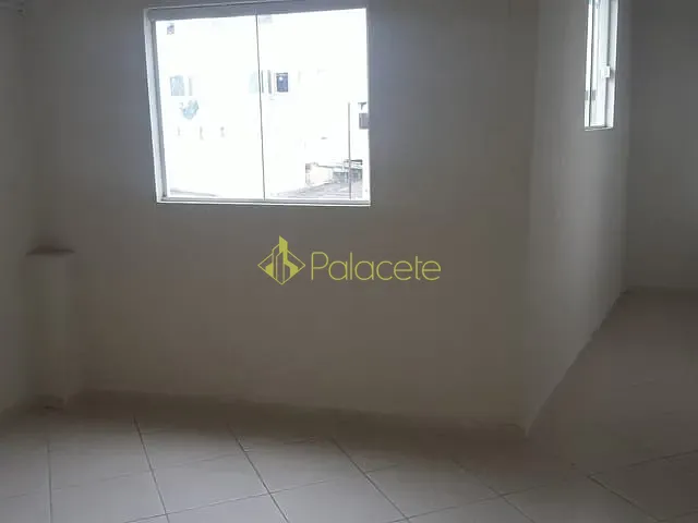 Sala à venda, no bairro Centro em Pindamonhangaba