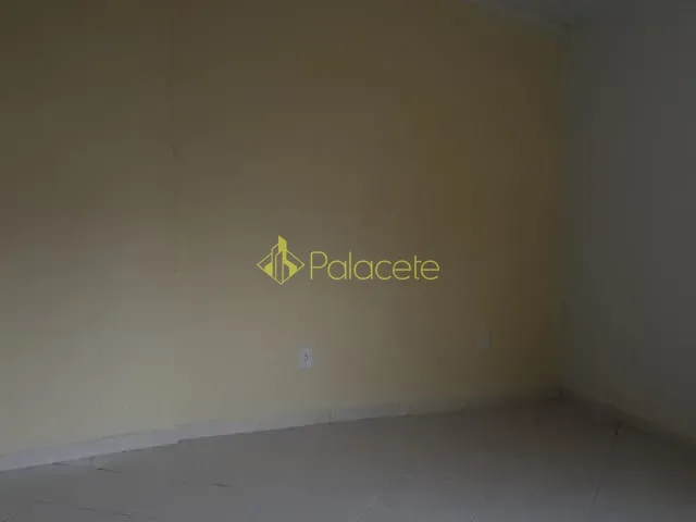 Sala à venda, no bairro Centro em Pindamonhangaba