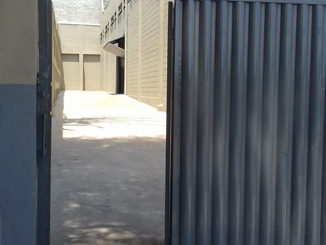 Galpão / Barracão com 1000m², à venda, no bairro Jardim São João em Salto