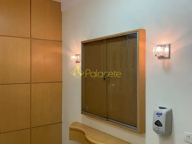 Sala com 28m² 2 quartos e 1 banheiro, à venda, no bairro Centro em Taubaté