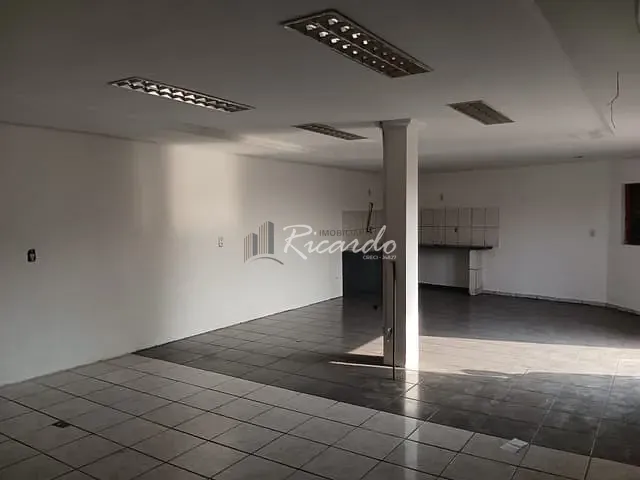 Sala com 50m², para alugar, no bairro Jardim Cultura em Arapongas