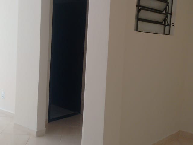 Sala com 40m², para alugar, no bairro Centro em Pindamonhangaba
