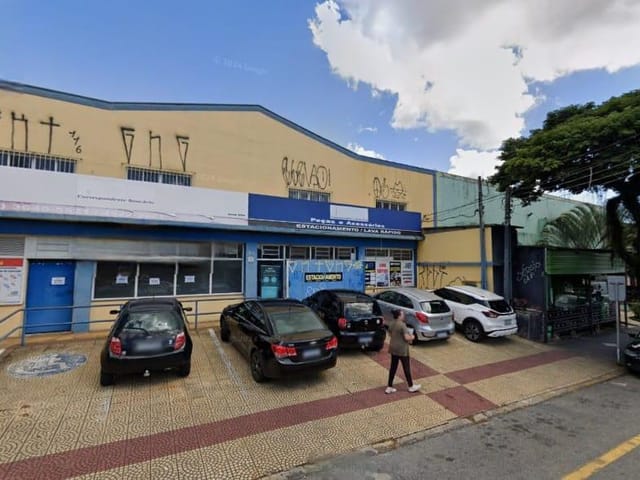 Galpão / Barracão com 809m², à venda, no bairro Centro em Pindamonhangaba