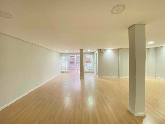 Foto do Loja - Loja Comercial para Locação 196.08M², Centro, Ponta Grossa - PR | Adquira Imóveis