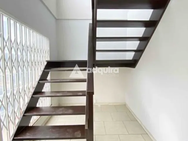 Loja com 196m², para alugar, no bairro Centro em Ponta Grossa