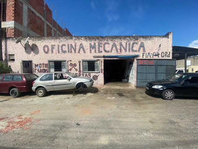Galpão / Barracão com 300m², à venda, no bairro Jardim Santo Afonso em Aparecida