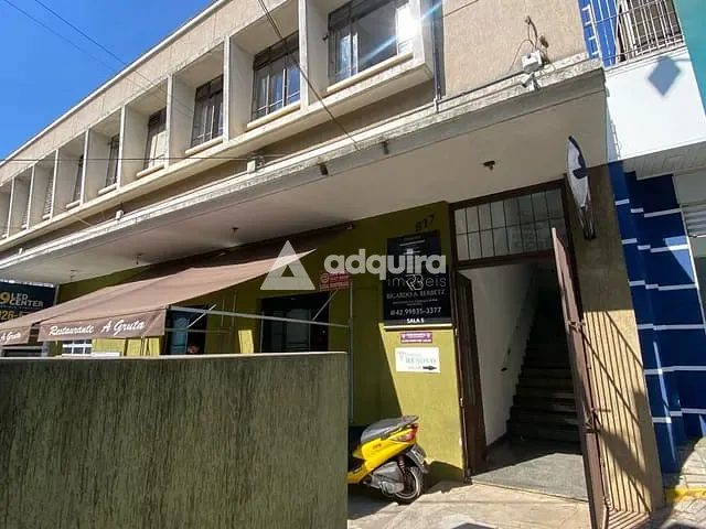 Sala com 45m², para alugar, no bairro Centro em Ponta Grossa