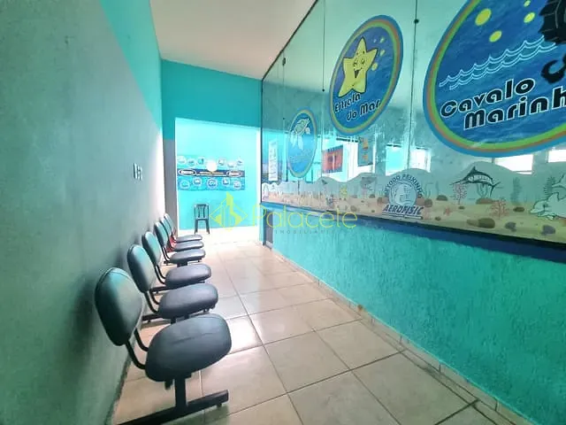 Loja com 250m², à venda, no bairro São Benedito em Pindamonhangaba