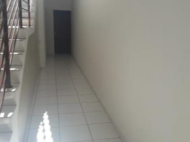 Sala para alugar, no bairro Centro em Pindamonhangaba