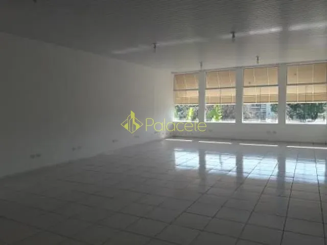Sala para alugar, no bairro Centro em Pindamonhangaba