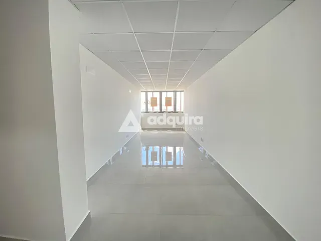 Sala com 29m², para alugar, no bairro Nova Rússia em Ponta Grossa