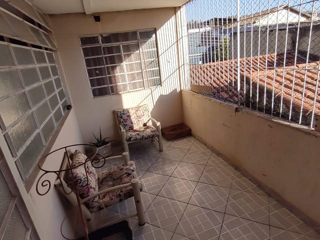 Prédio 9 quartos e 8 banheiros, à venda, no bairro Jardim São Paulo em Aparecida