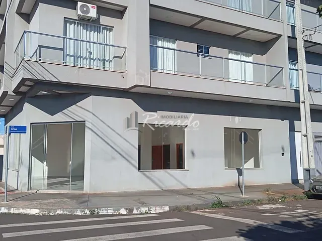 Sala com 150m², para alugar, no bairro Jardim Aeroporto em Arapongas