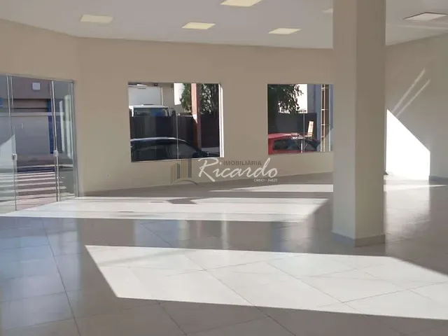 Sala com 150m², para alugar, no bairro Jardim Aeroporto em Arapongas