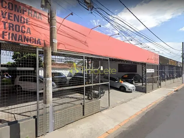 Comercial com 500m², à venda, no bairro Centro em Pindamonhangaba