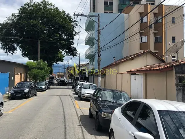 Comercial 2 quartos e 1 banheiro, para alugar, no bairro Centro em Pindamonhangaba