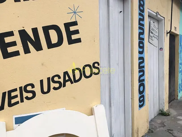 Prédio com 618m², à venda, no bairro Chácara Galega em Pindamonhangaba